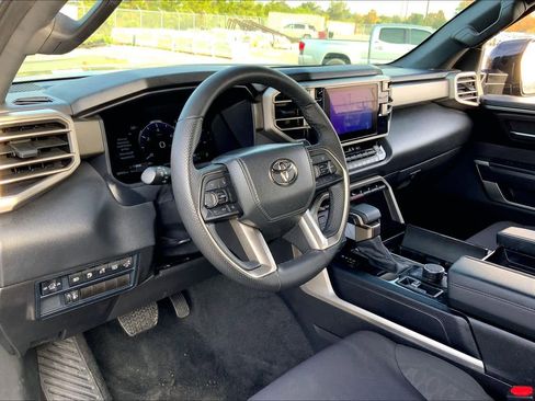 Certified 2025 Toyota Sequoia SR5 image 16