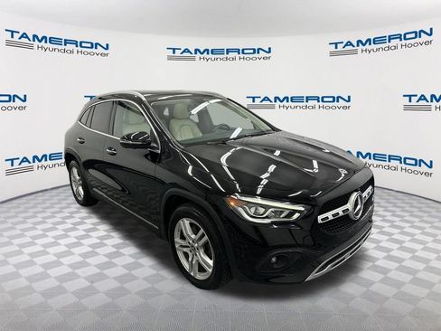 Used 2023 Mercedes-Benz GLA 250 4MATIC w/ Premium Package image 7