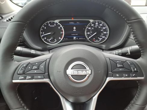Certified 2025 Nissan Sentra SV w/ All-Weather Package FWD image 10
