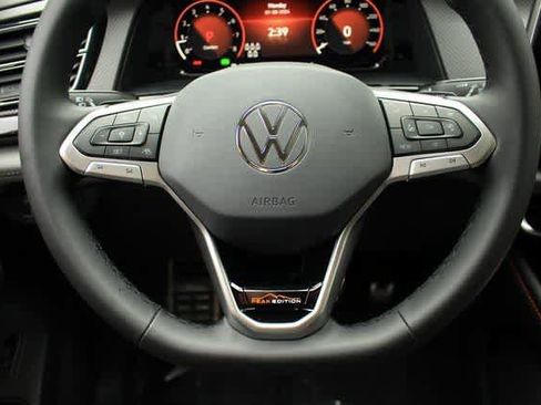 New 2024 Volkswagen Atlas Peak Edition SEL AWD/4WD image 22