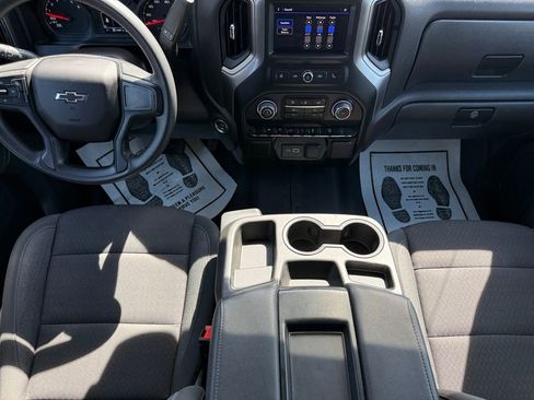 Used 2025 Chevrolet Silverado 1500 Custom Trail Boss w/ LPO, Dark Essentials Package AWD/4WD image 39