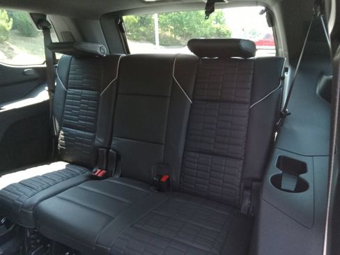 Used 2026 Cadillac Escalade V AWD/4WD image 25