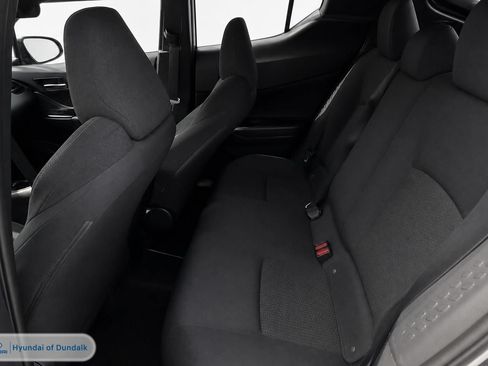 Used 2019 Toyota C-HR XLE FWD image 12