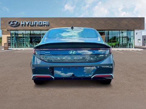 New 2025 Hyundai Sonata SEL image 6
