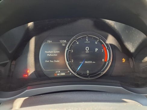 Used 2022 Lexus IS 350 F Sport w/ Accessory Package RWD image 15