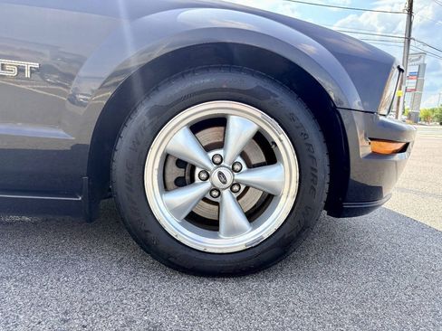 Used 2007 Ford Mustang GT Premium RWD image 27