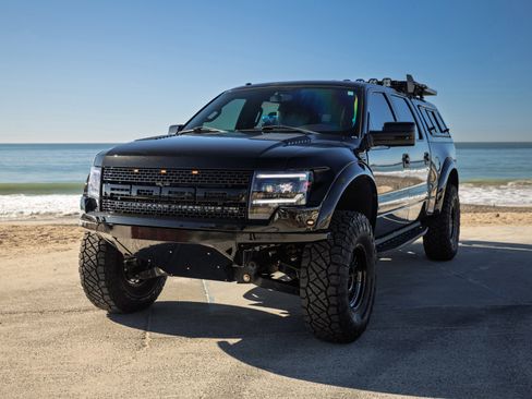 Used 2013 Ford F150 Raptor w/ Luxury Equipment Group image 1