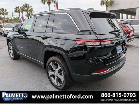Used 2023 Jeep Grand Cherokee 4WD 4xe image 6
