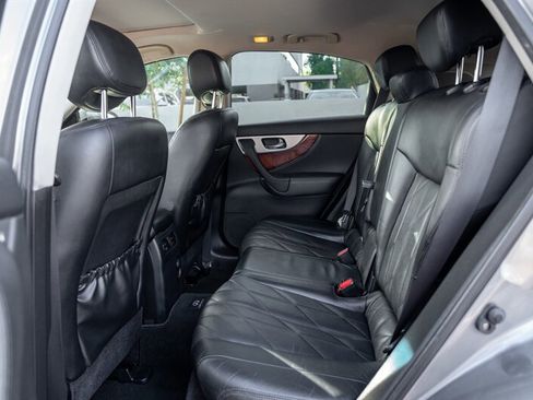 Used 2012 INFINITI FX35 2WD w/ Premium Pkg image 16