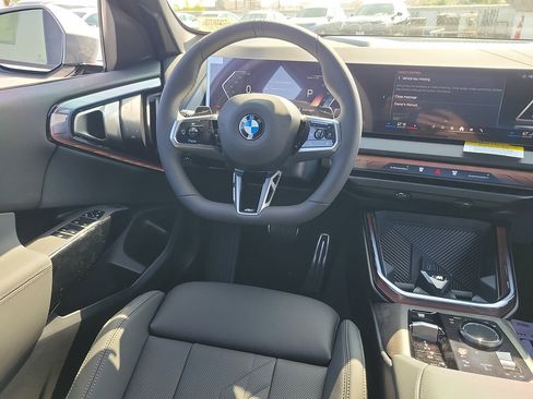 New 2026 BMW X3 xDrive30i w/ M Sport Package AWD/4WD image 12