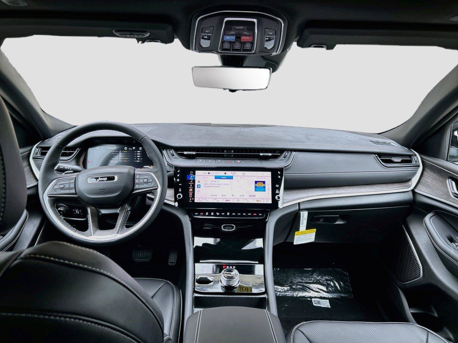 New 2027 Jeep Grand Cherokee Limited AWD/4WD image 19