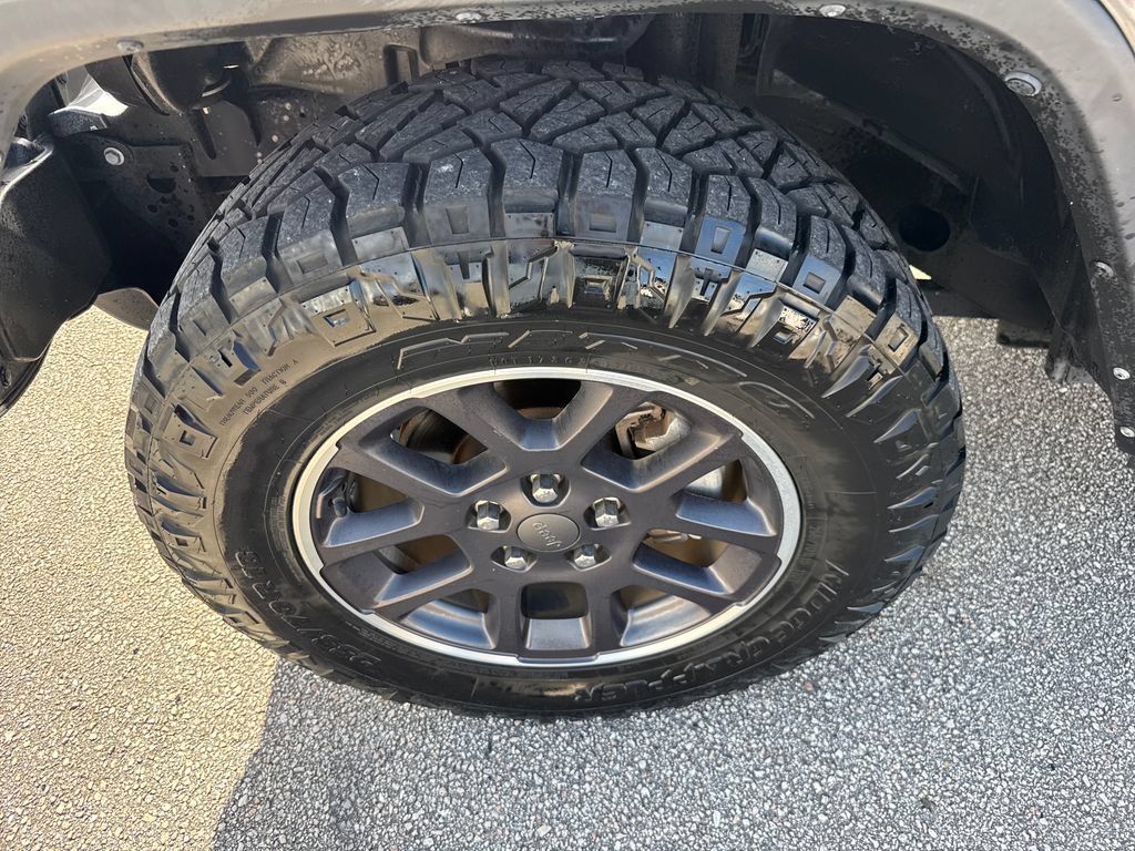 Used 2021 Jeep Wrangler Unlimited Sport AWD/4WD image 11
