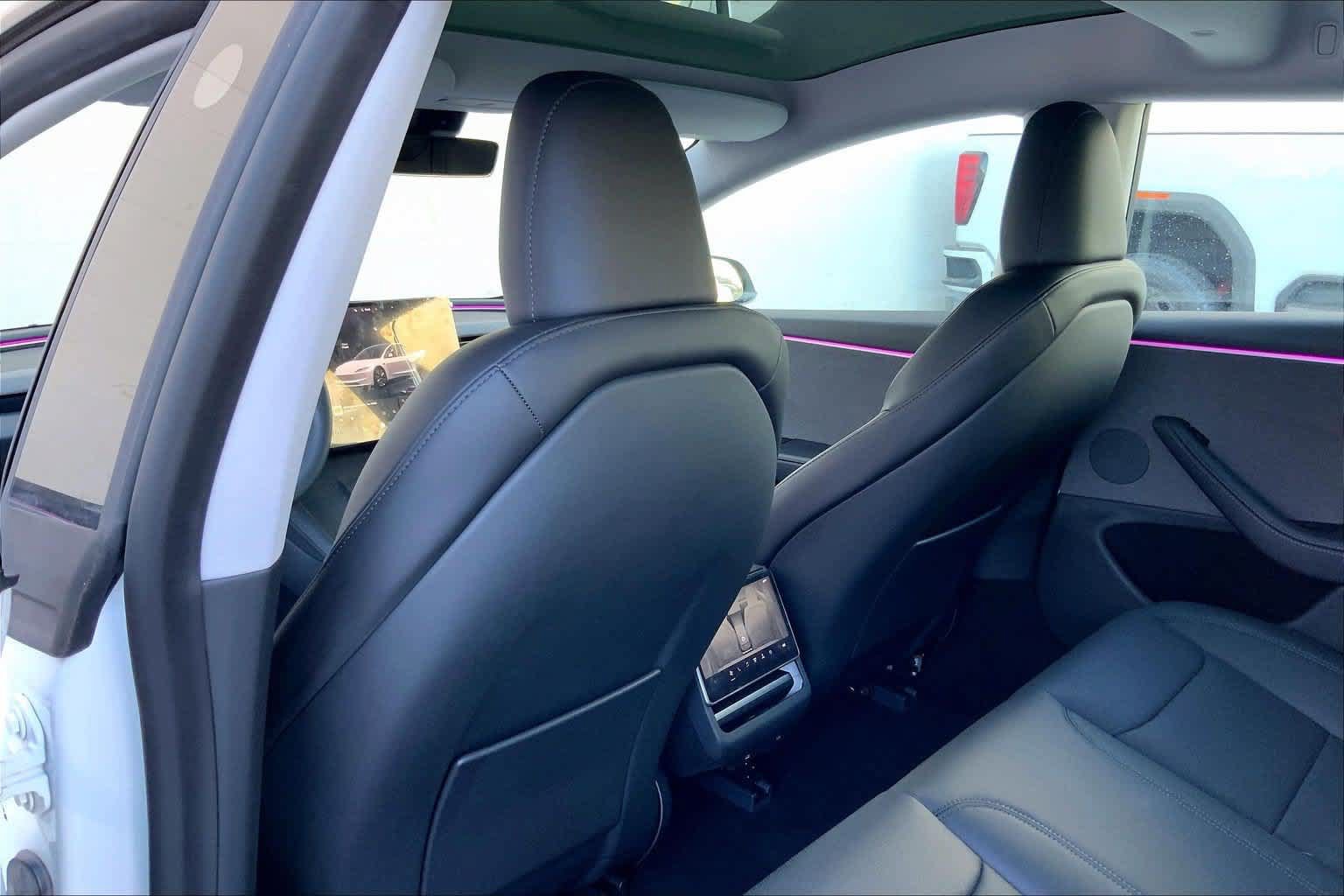 Used 2024 Tesla Model 3 Standard Range RWD image 12
