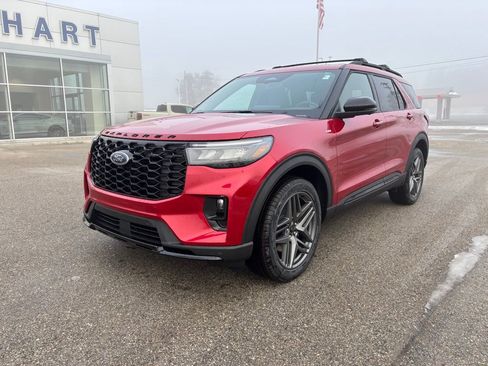 New 2026 Ford Explorer ST-Line w/ ST-Line Street Pack image 7