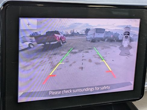 Used 2020 Ford Explorer XLT w/ Equipment Group 202A image 26