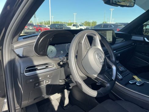 Used 2024 Hyundai Palisade Calligraphy image 9