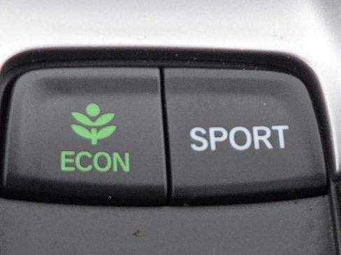 Certified 2022 Honda Accord Sport image 5