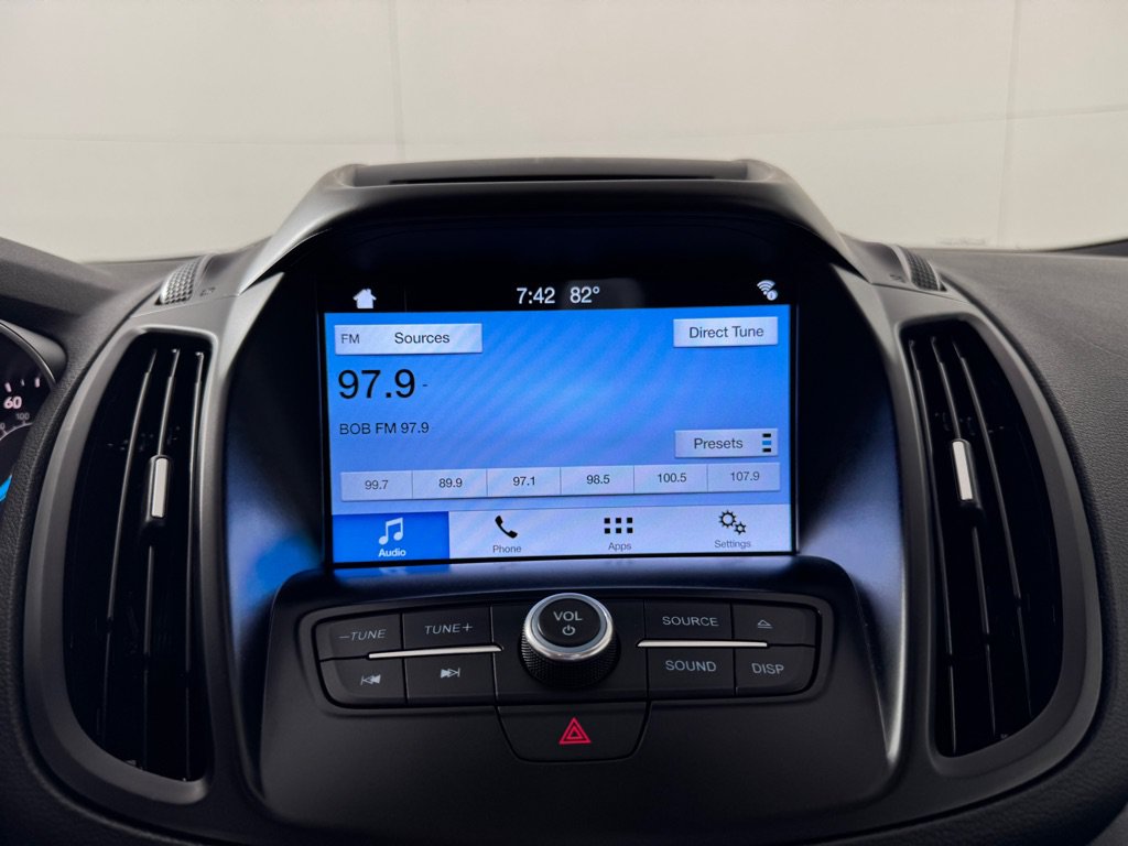 Used 2018 Ford Escape SE w/ SE Sync 3 Package FWD image 17