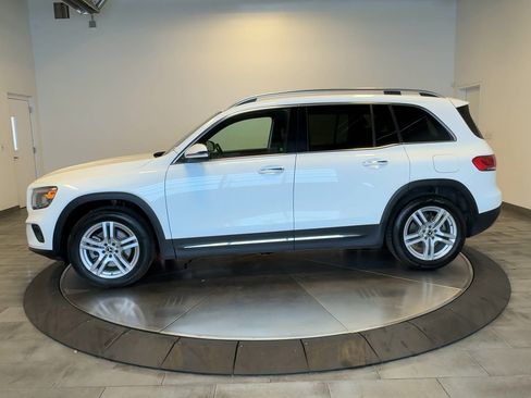 Used 2023 Mercedes-Benz GLB 250 4MATIC image 5