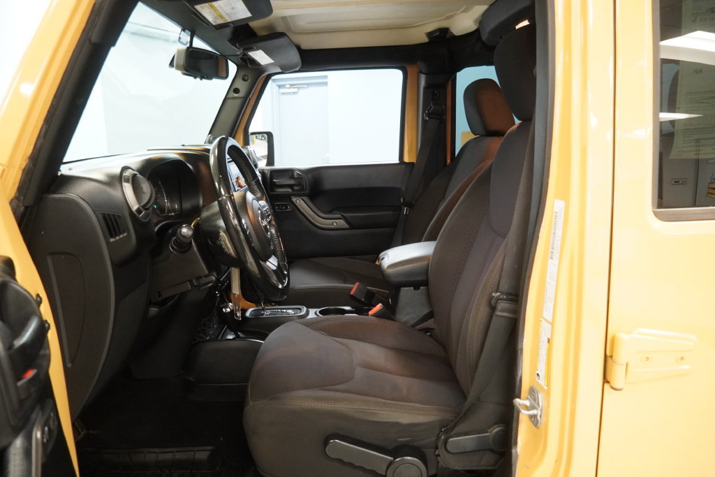 Used 2014 Jeep Wrangler Unlimited Sport w/ Quick Order Package 24S AWD/4WD image 5