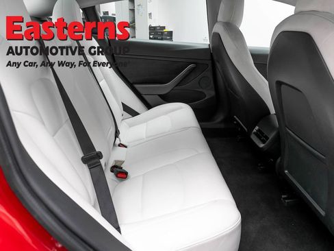 Used 2021 Tesla Model 3 Standard Range Plus RWD image 17