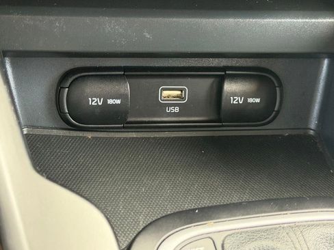 Used 2024 Kia Soul LX w/ Option Group 015 FWD image 20
