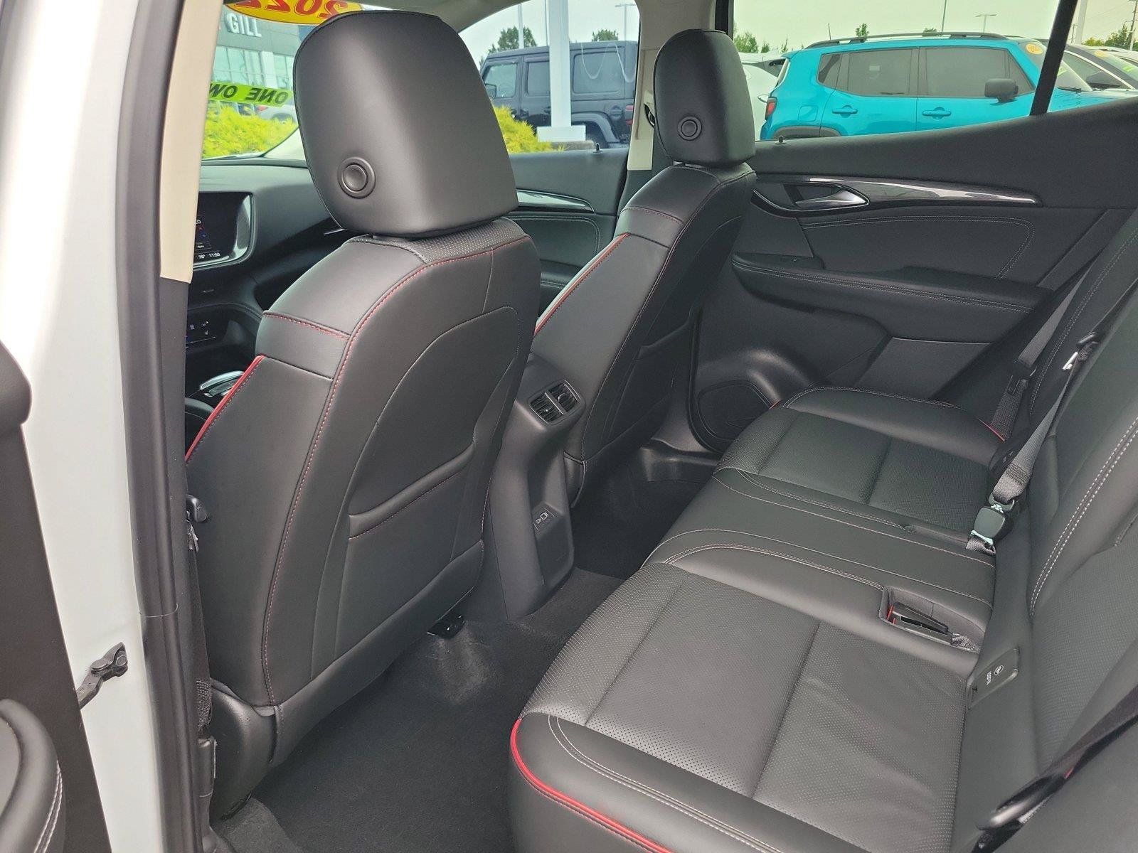 Used 2022 Buick Envision Essence w/ Technology Package I FWD image 17