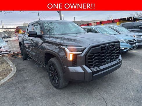 Used 2024 Toyota Tundra Limited w/ TRD Off-Road Package image 3