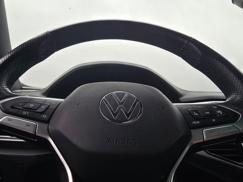 Used 2021 Volkswagen Atlas Cross Sport SEL Premium R-Line image 29