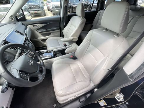 Used 2019 Honda Pilot Elite image 19