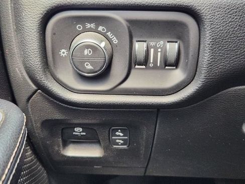 Used 2022 RAM 1500 Laramie w/ Laramie Southwest Edition RWD image 20