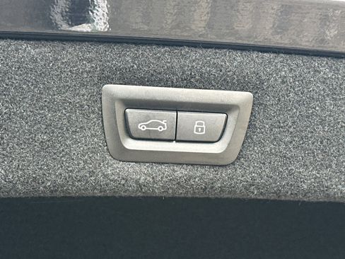 Used 2024 BMW 840i Gran Coupe w/ Driving Assistance Package image 19