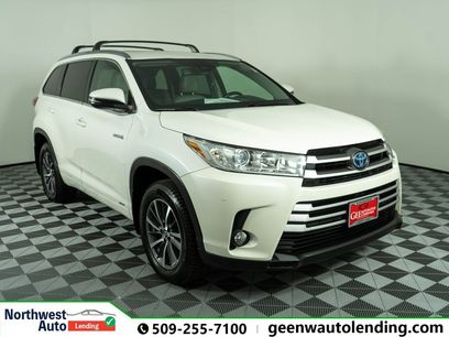 Used 2017 Toyota Highlander XLE