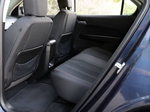 Used 2016 Chevrolet Equinox LS FWD image 23