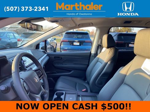 New 2026 Honda Odyssey EX-L image 8