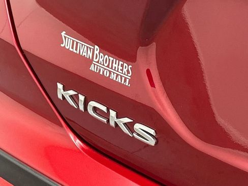 Certified 2021 Nissan Kicks SR w/ Interior Electronics Package image 19