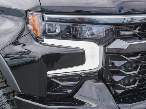 New 2026 Chevrolet Silverado 1500 ZR2 w/ Dark Appearance Package AWD/4WD image 10