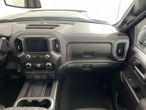 Used 2022 GMC Sierra 1500 AT4 w/ AT4 Preferred Package image 18