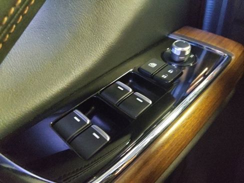 Used 2016 MAZDA CX-9 Signature AWD/4WD image 27