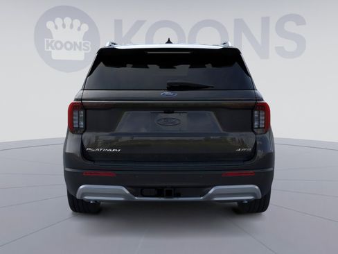 New 2026 Ford Explorer Platinum image 7