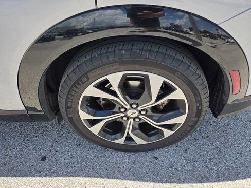 Used 2022 Ford Mustang Mach-E Premium RWD image 7