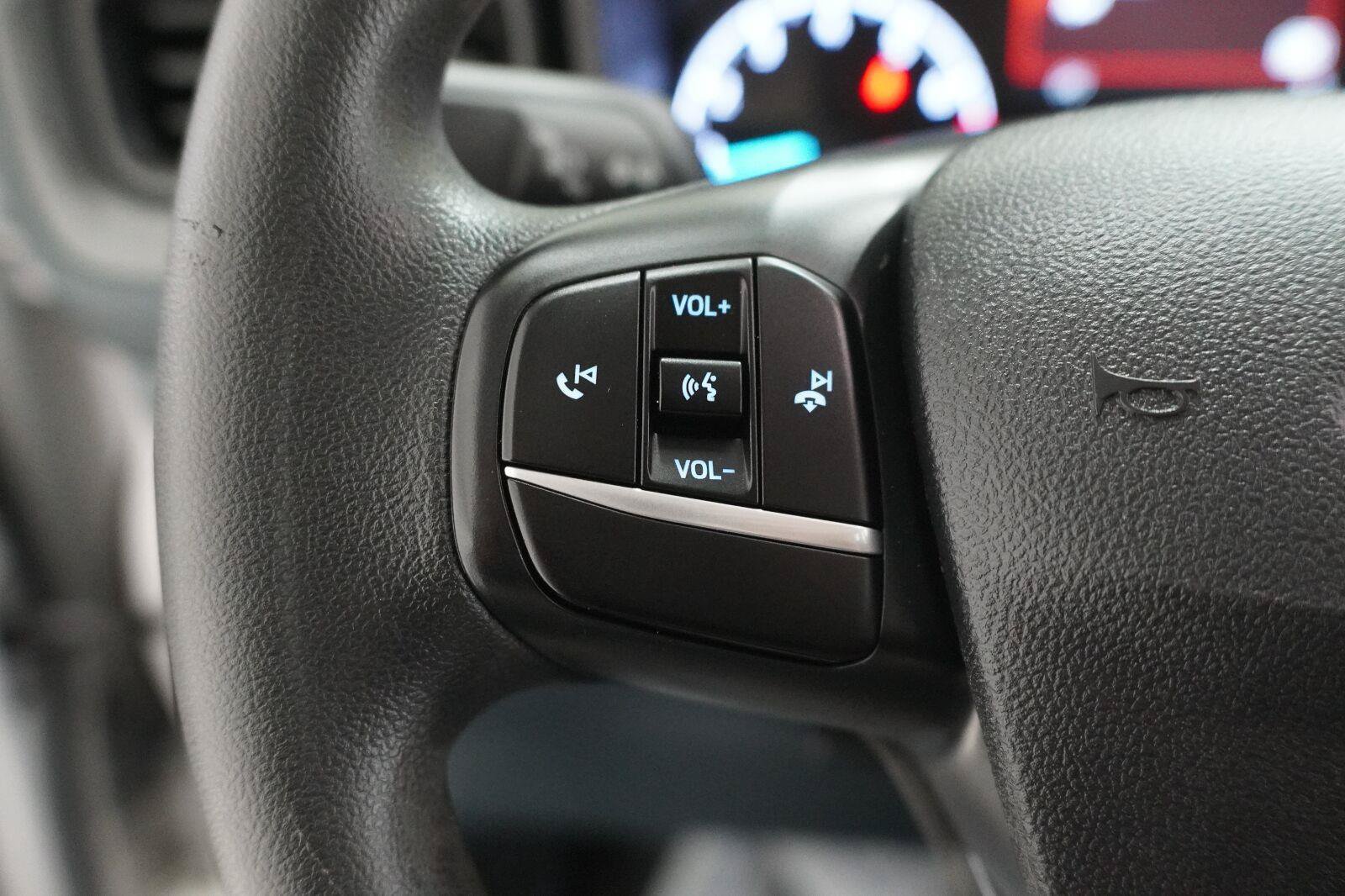 Used 2022 Ford Maverick XL FWD image 9