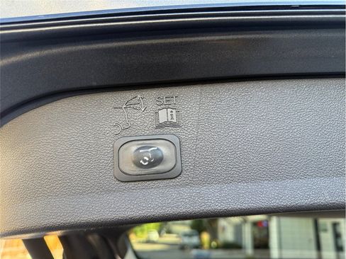 Used 2019 Ford Escape SEL AWD/4WD image 44