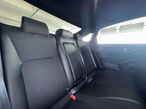 Used 2025 Honda Civic Sport image 26