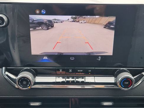 Used 2025 Chevrolet Colorado W/T w/ WT Custom Package RWD image 6