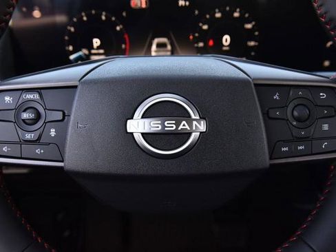 New 2026 Nissan Sentra SR FWD image 19