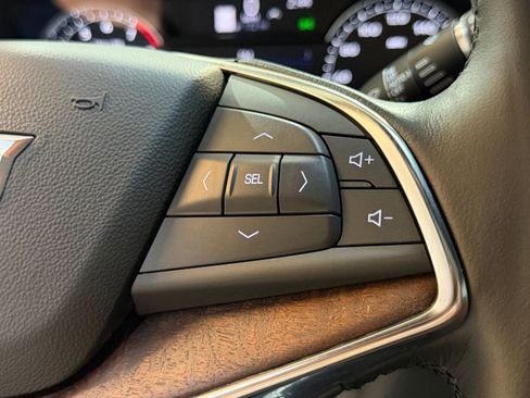 Certified 2023 Cadillac XT5 Premium Luxury FWD image 27