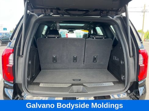 Used 2026 GMC Yukon Denali w/ Sun & Power Step Package AWD/4WD image 24