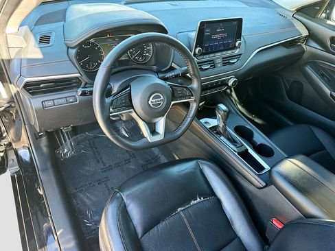 Used 2021 Nissan Altima 2.5 SR image 9