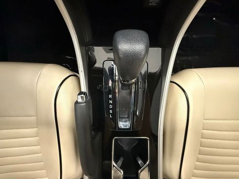 Used 2017 Honda Accord LX image 23